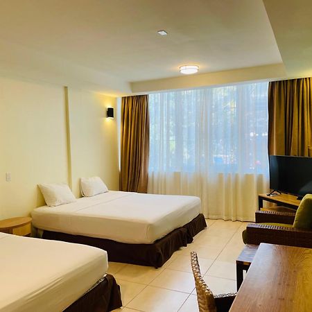 Jacana Amazon Wellness Resort パラマリボ エクステリア 写真